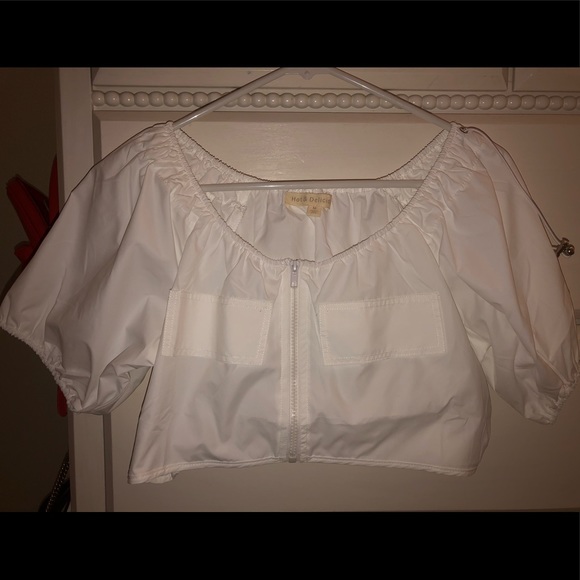 White off the shoulder crop top (Forever 21) - Picture 1 of 1